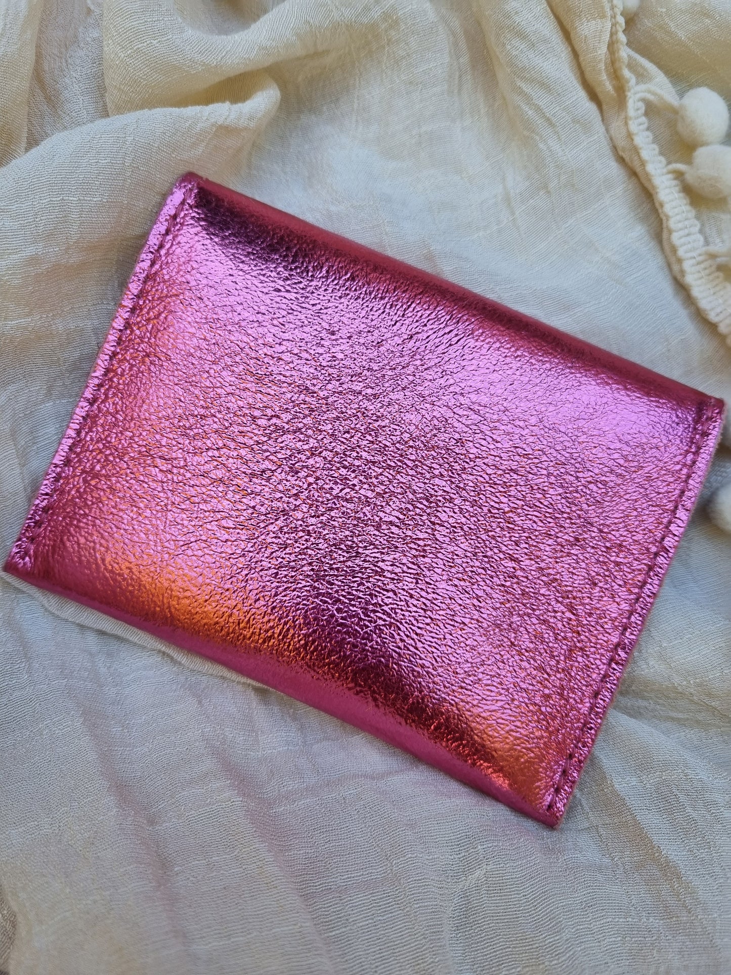 Porte-cartes/monnaie en cuir clouté - rose métallisé
