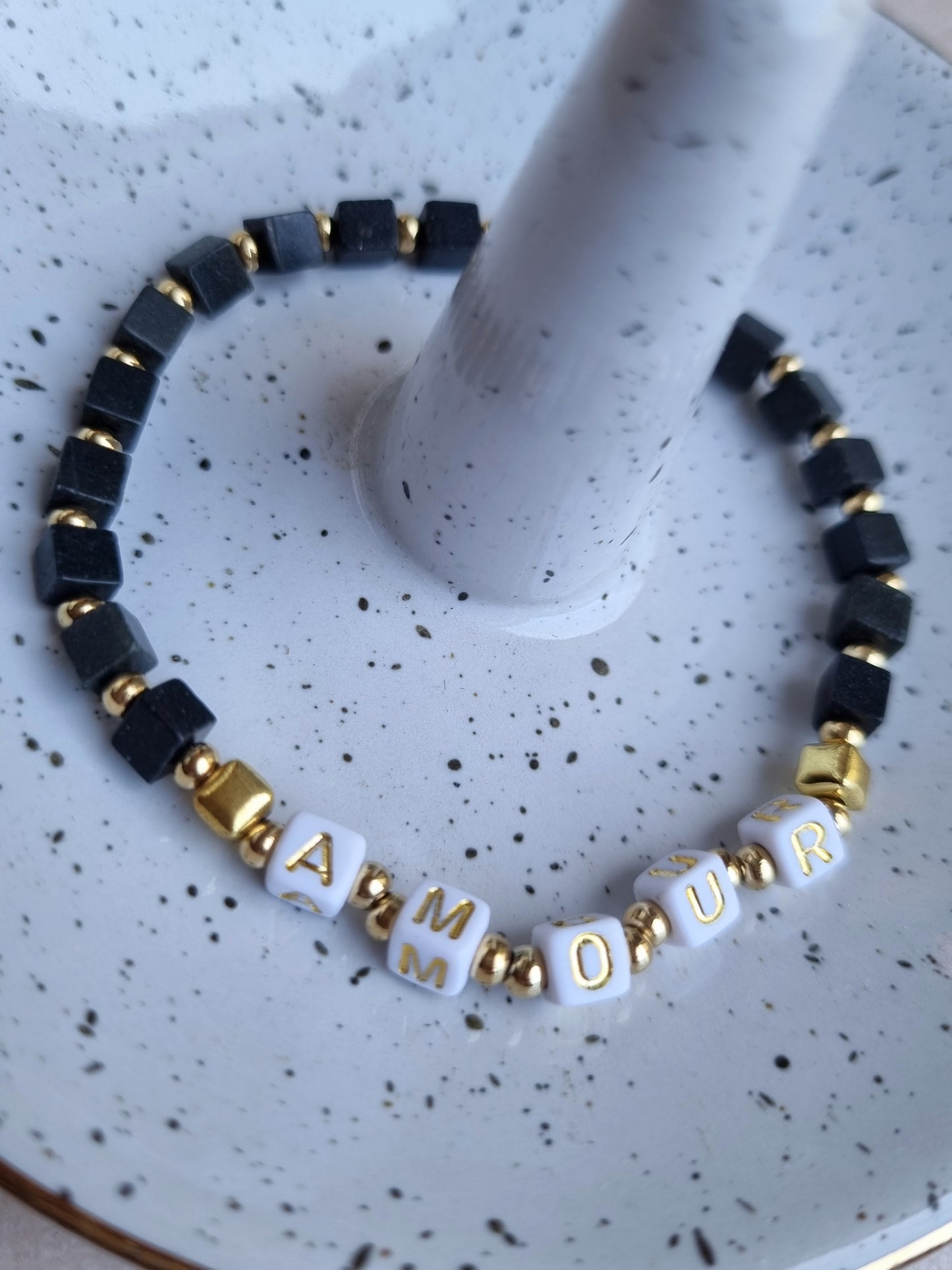 Bracelet AMOUR - doré