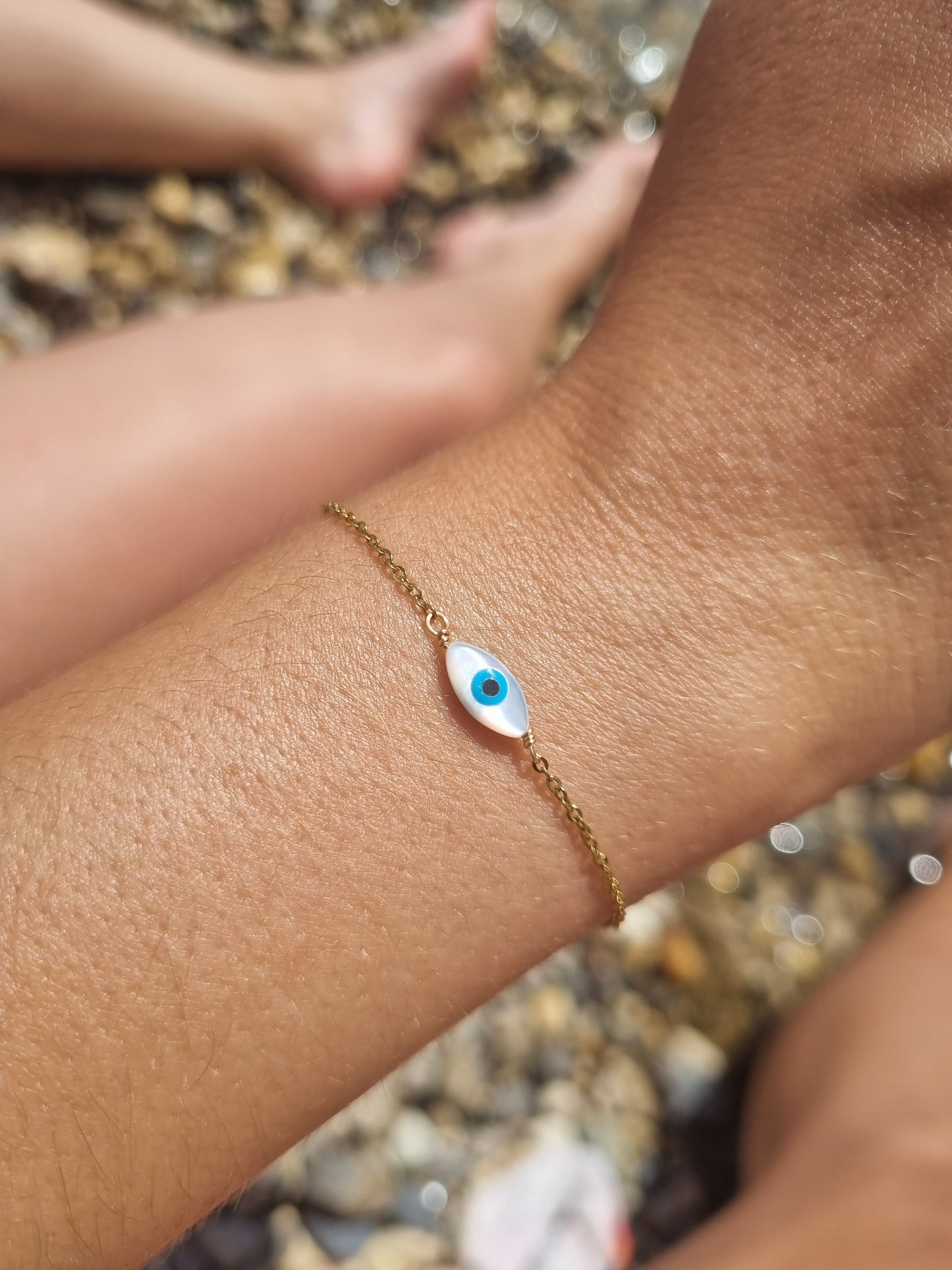 Bracelet oeil ovale en nacre - doré