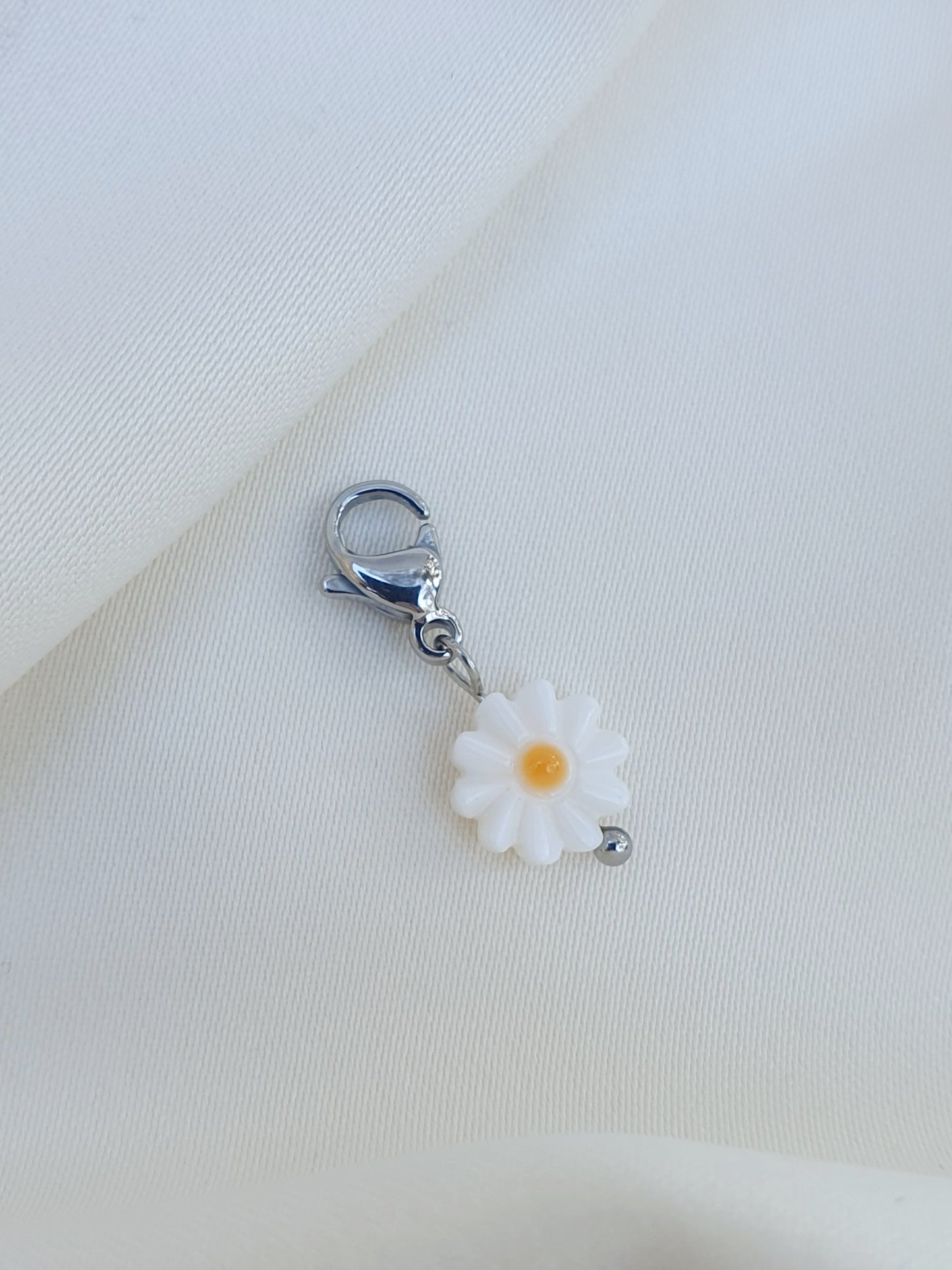 Charm marguerite - argenté