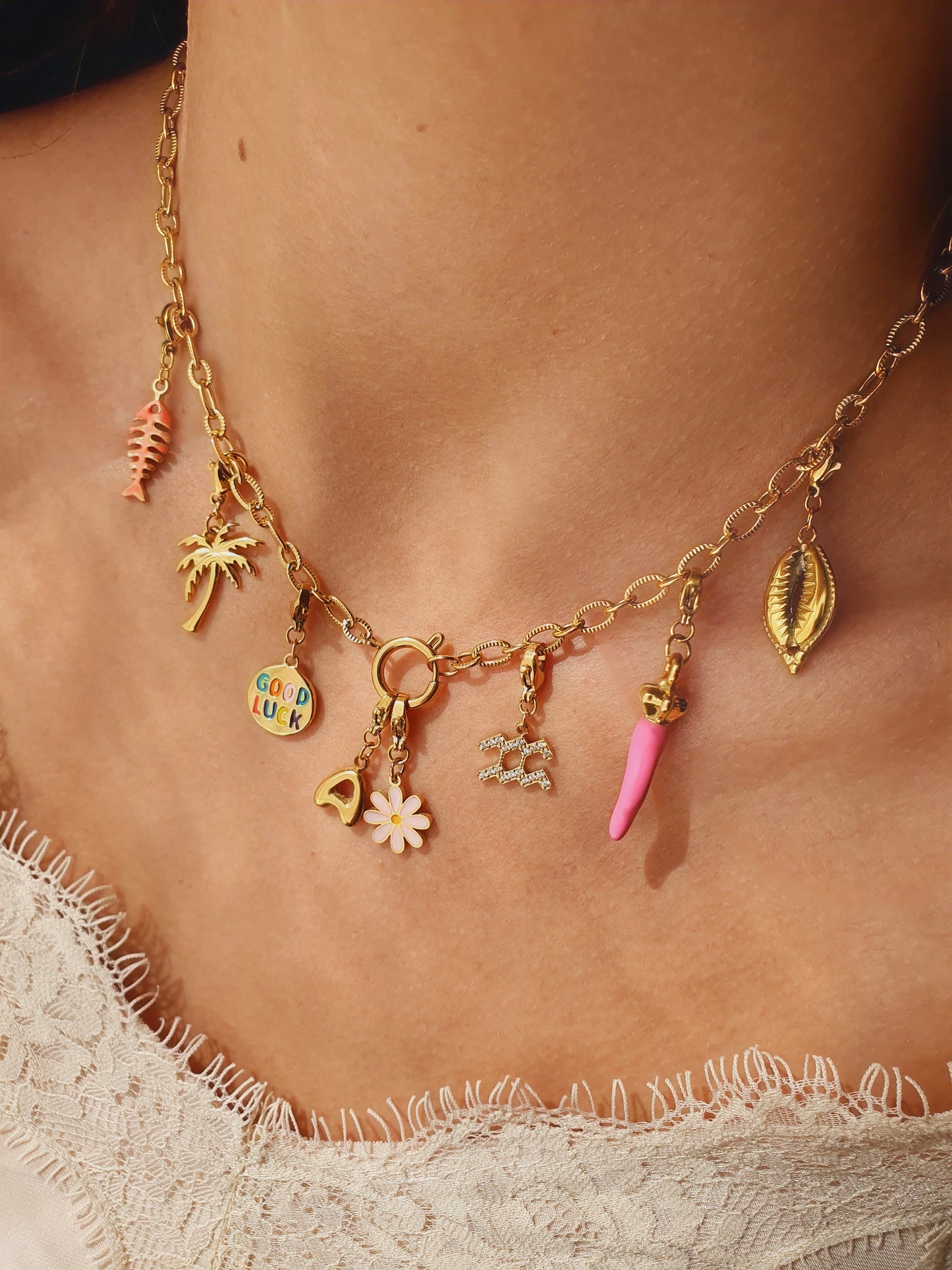 Collier Baby TIFFANIA (personnalisable) - doré