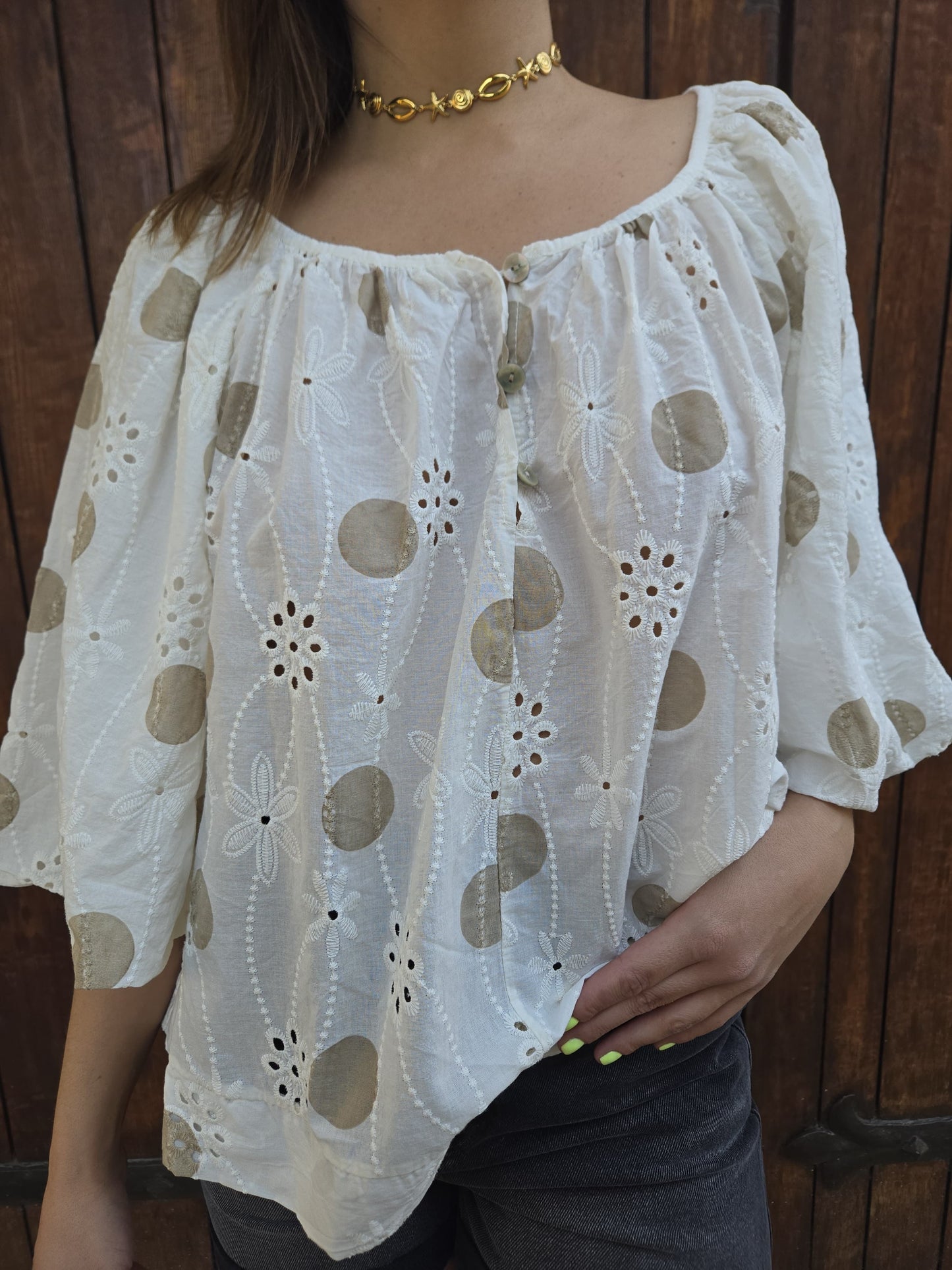 Blouse épaules dénudées pois