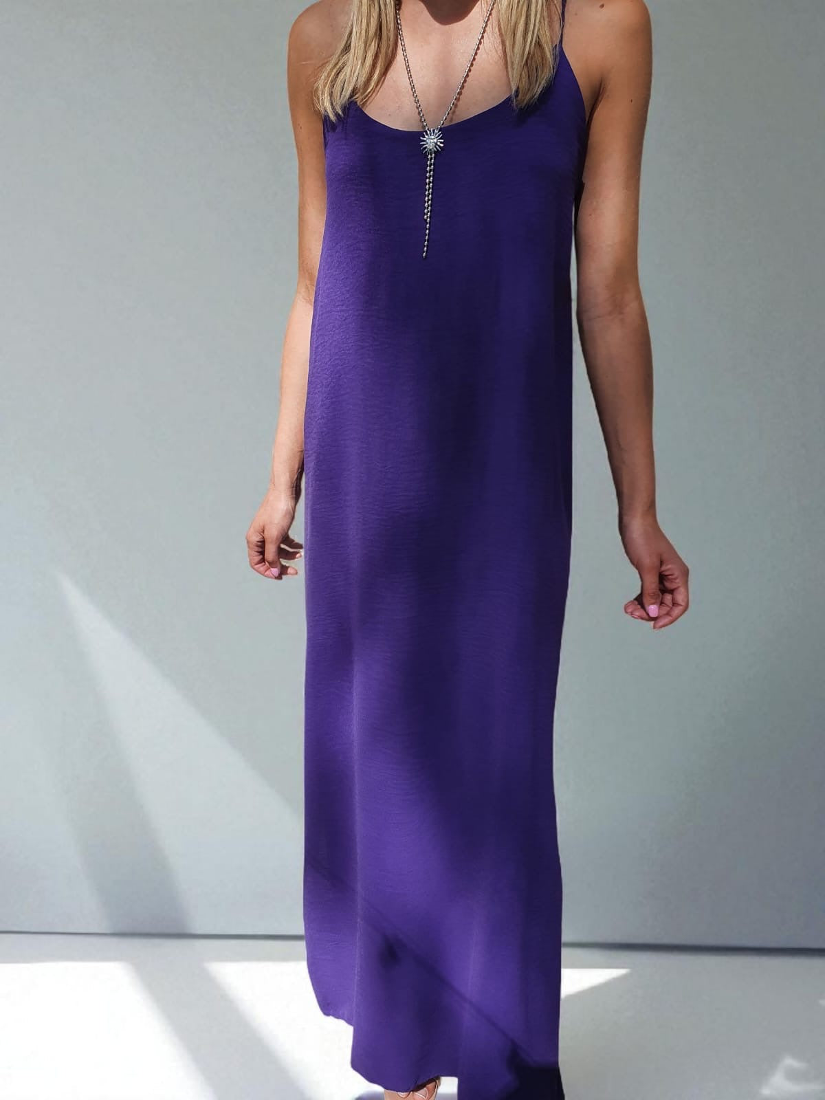 Robe longue fluide bretelles croisées - violet
