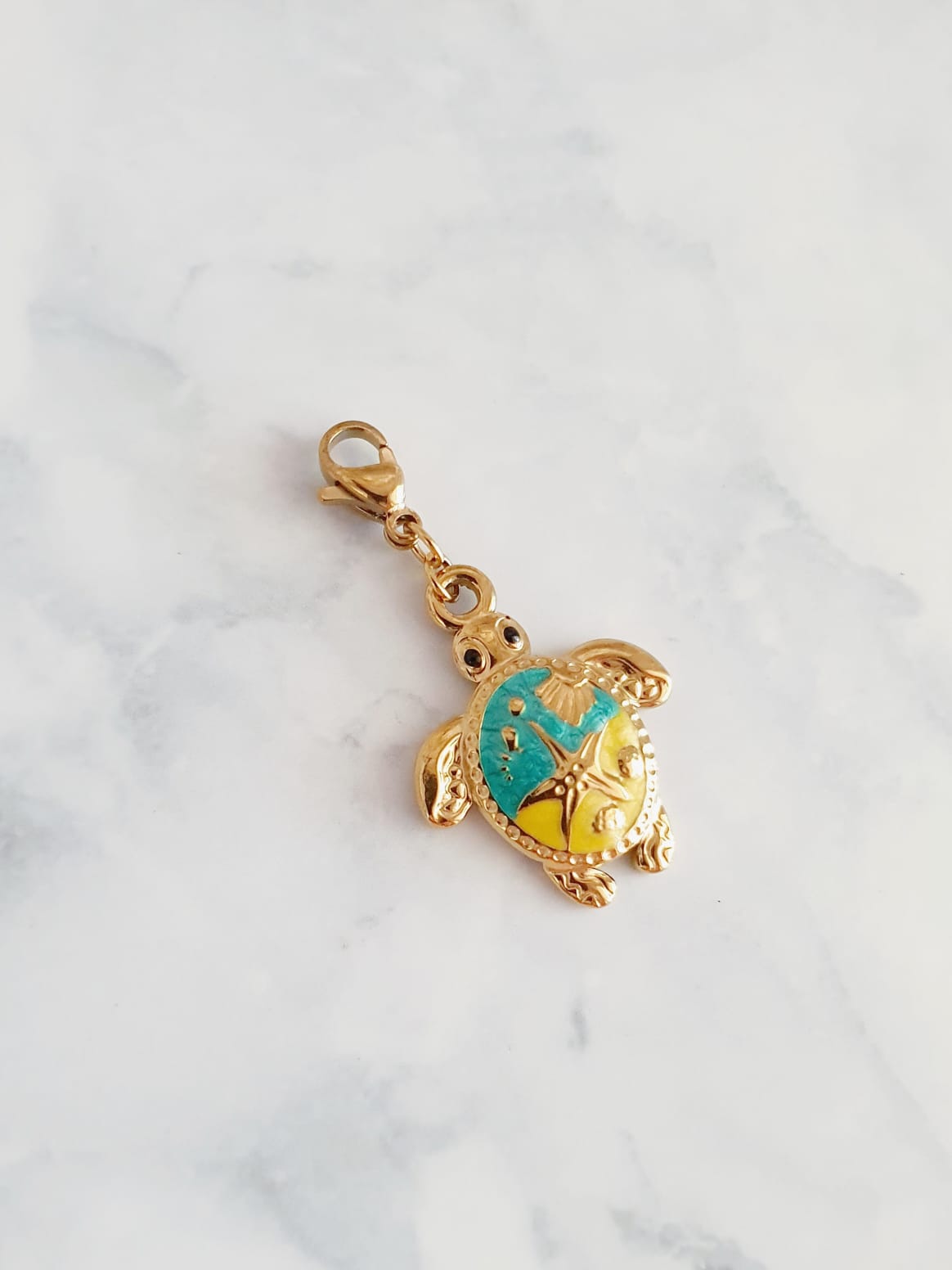 Charm tortue & étoile de mer bleue/jaune