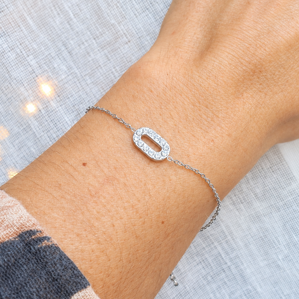 Bracelet breloque zircons chaîne fine - argenté