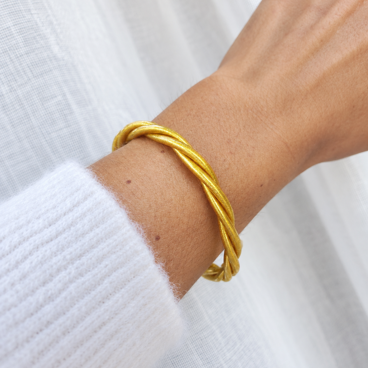 Bracelet jonc tressé - doré
