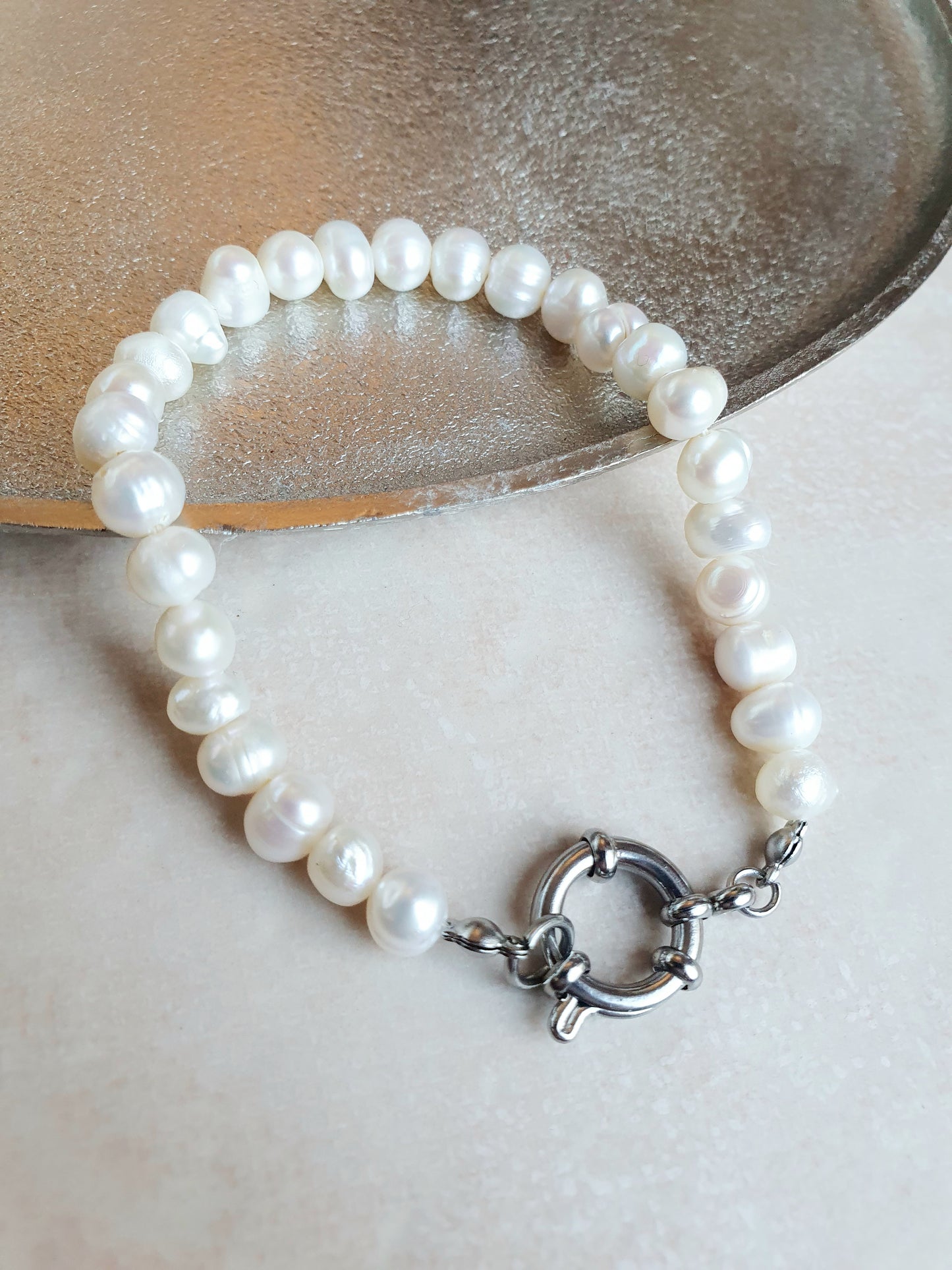 Bracelet perles d'eau douce - argenté