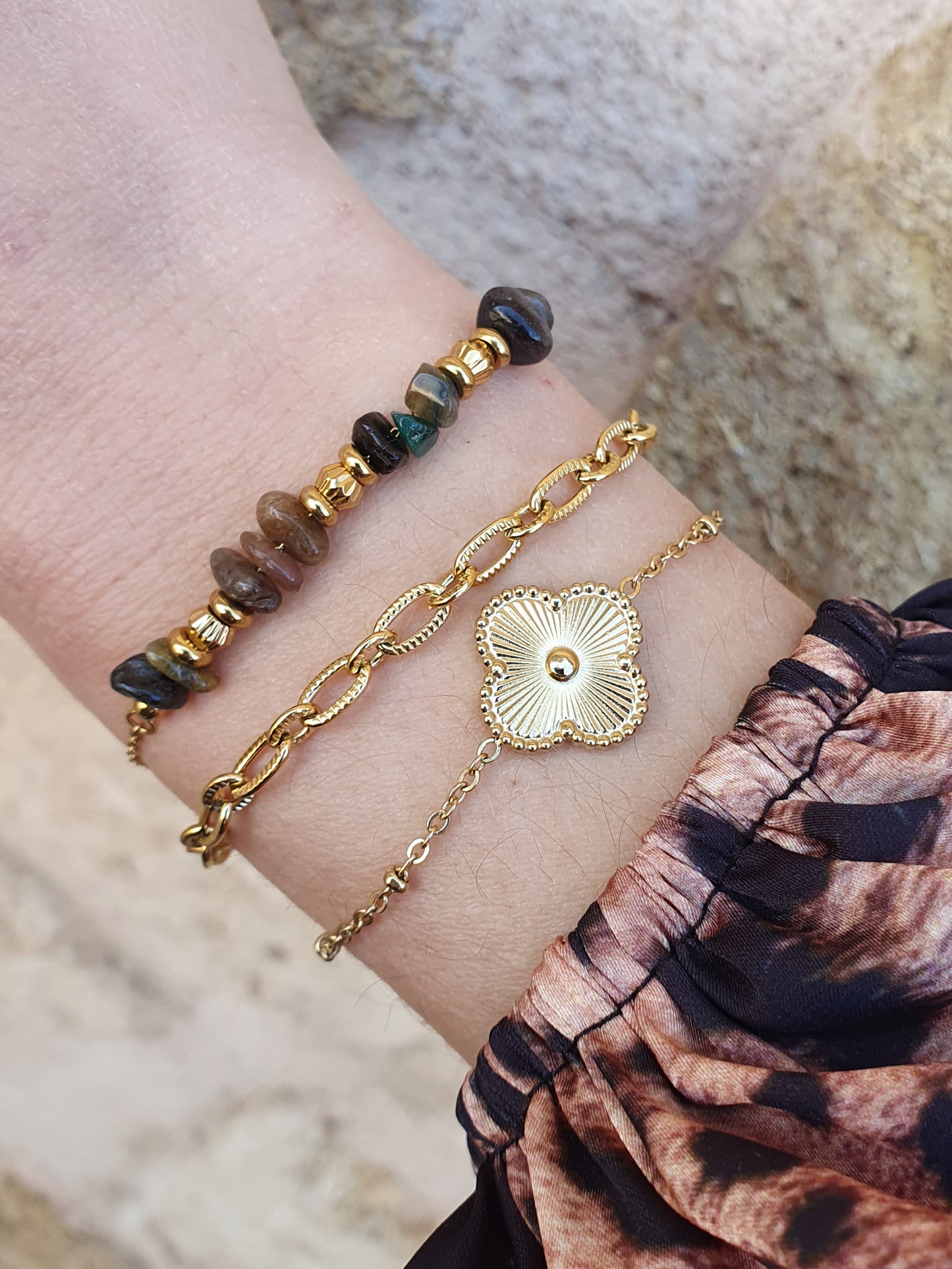 Bracelet petits maillons striés (personnalisable) - doré