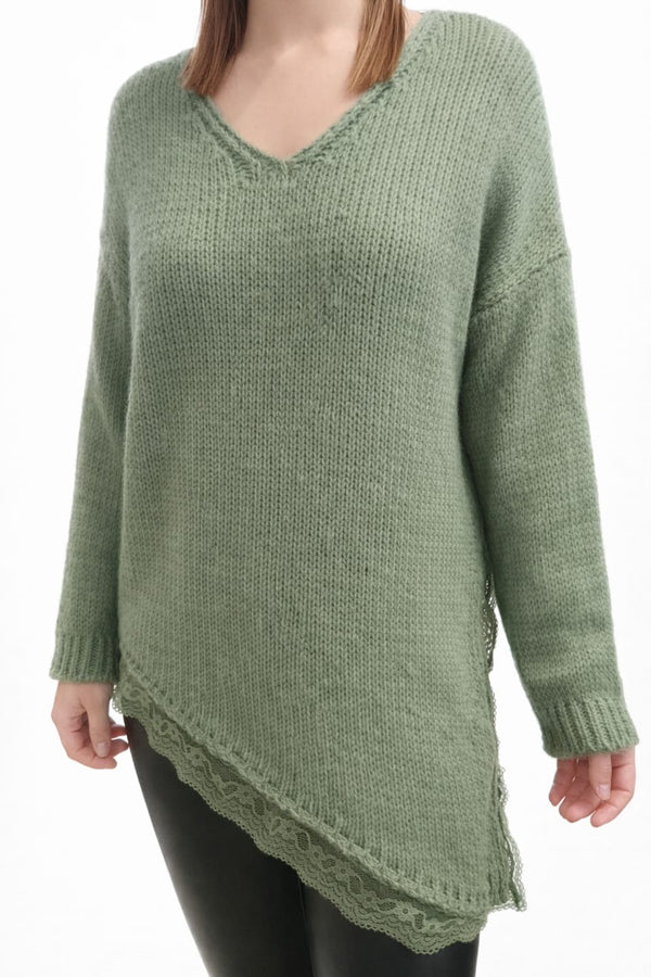 Pull asymétrique dentelle