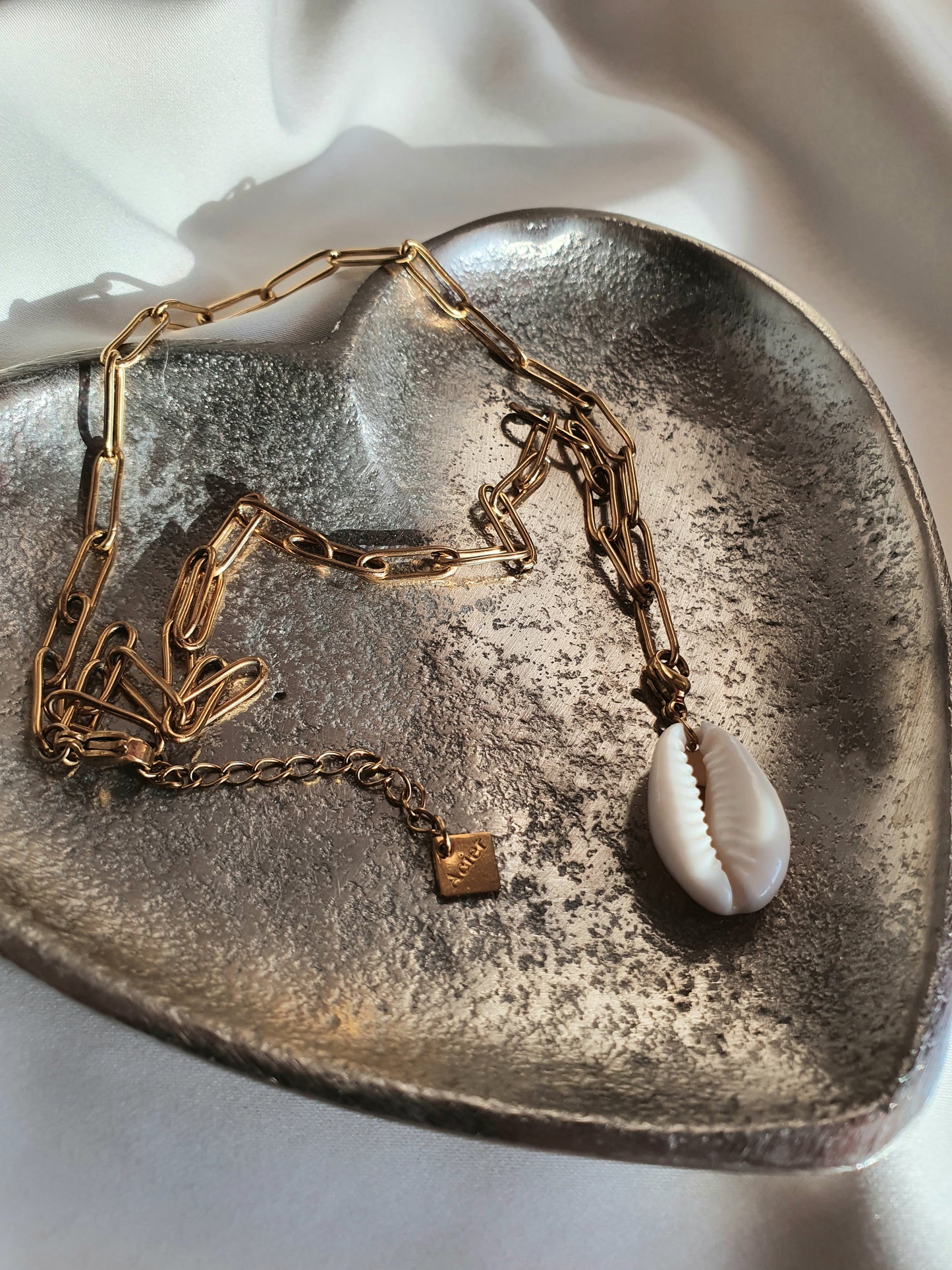 Collier GREAT SHELL - coloris au choix