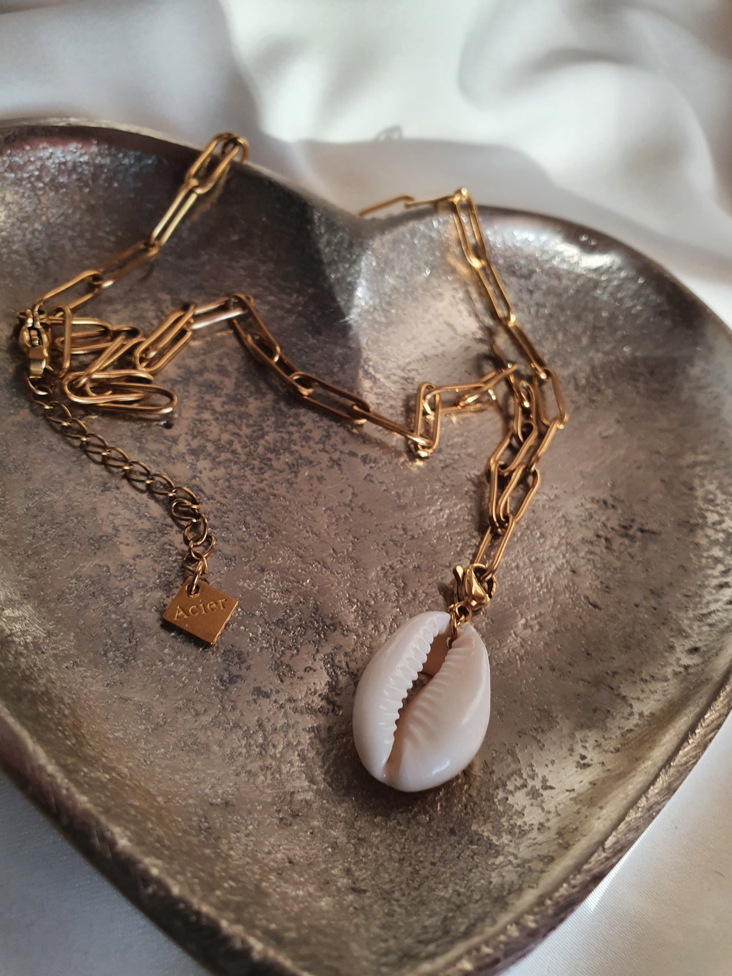 Collier GREAT SHELL - coloris au choix