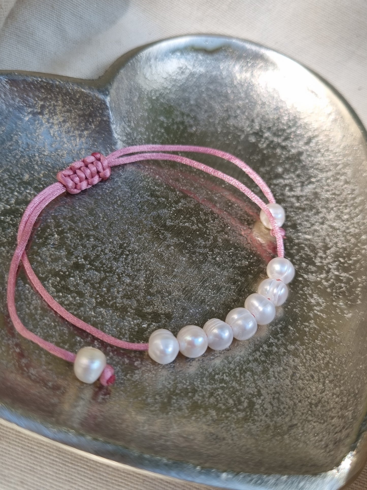 Bracelet cordon perles d'eau douce - rose