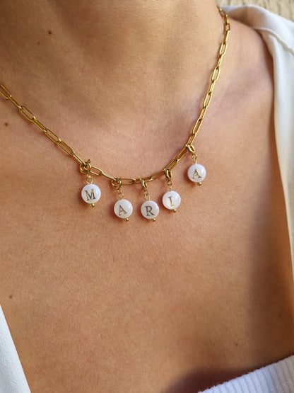 Collier prénom lettres en nacre - Doré