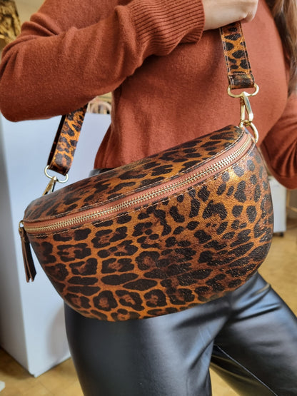 Sac banane en cuir léopard