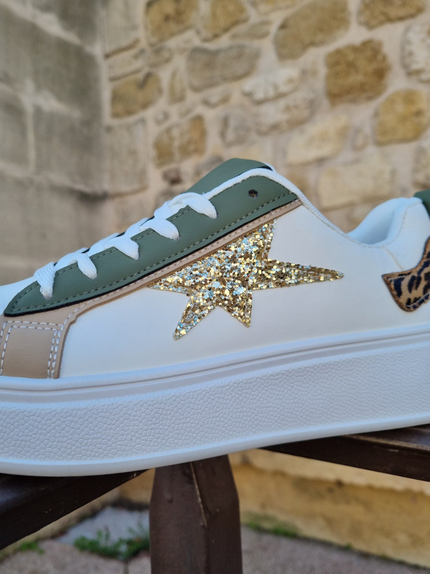 Sneakers golden star, vert léopard