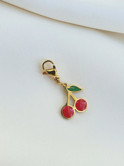 Charm cerises couleurs  - doré
