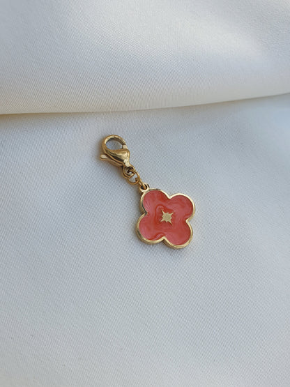 Charm trèfle orange