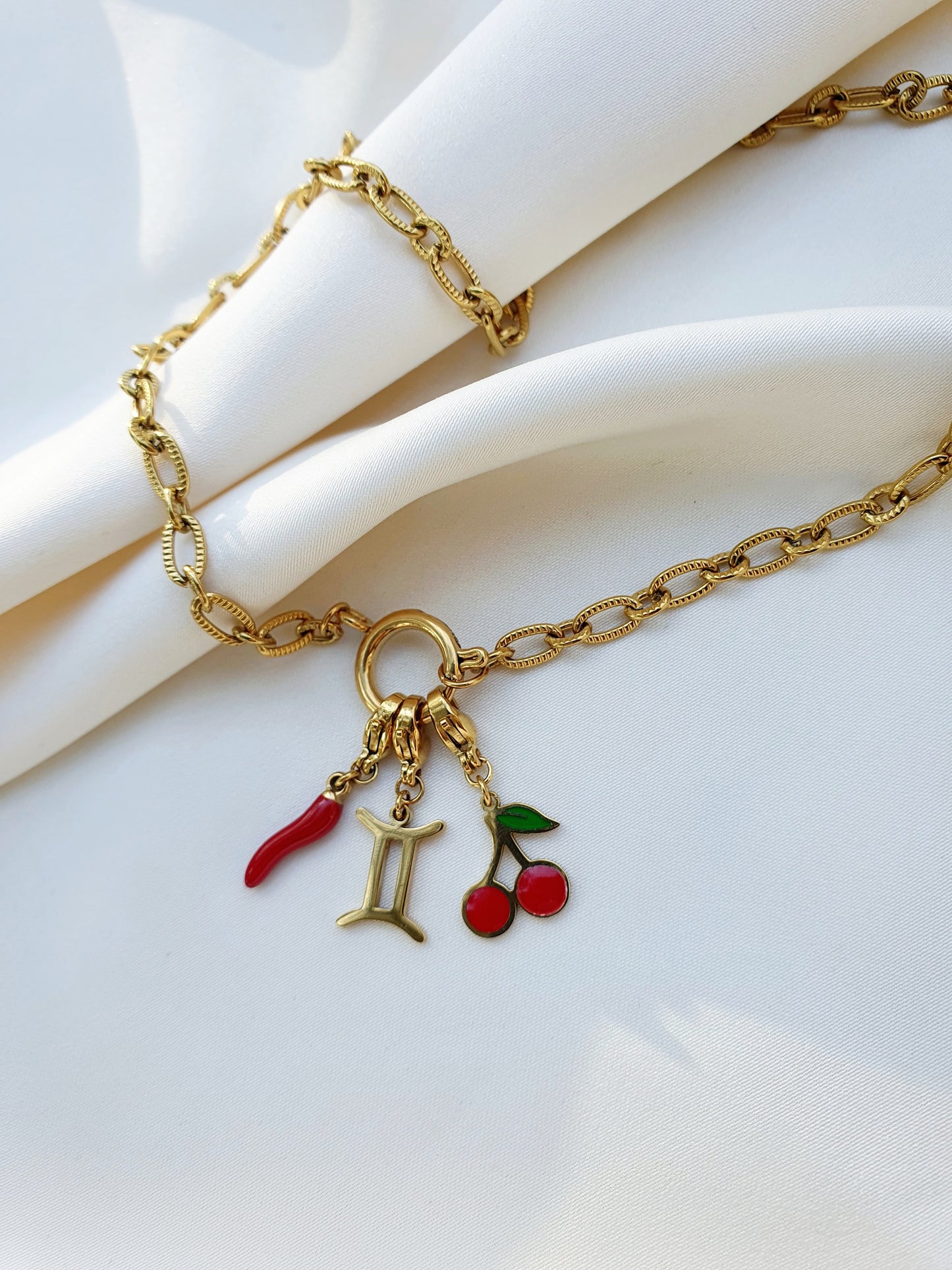 Collier TIFFANIA (personnalisable) - doré