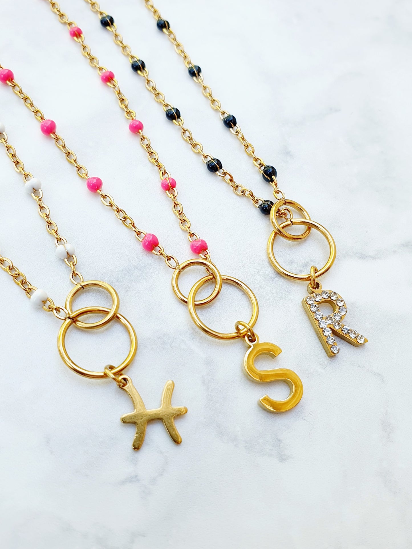 Collier ERIKA & petites perles (personnalisable) - doré | coloris au choix