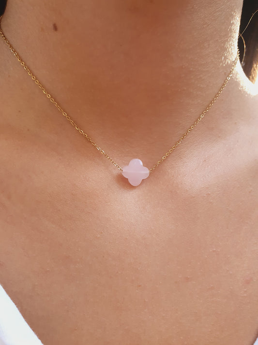 Collier trèfle quartz rose - doré