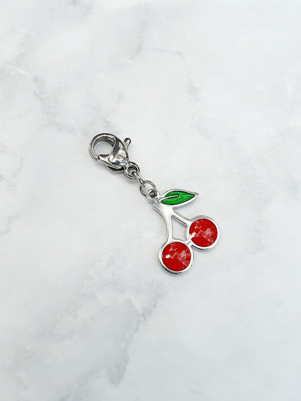 Charm cerises rouges - argenté