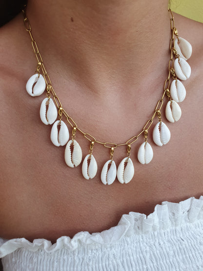 Collier multi-charms coquillages cauris naturels - Coloris au choix
