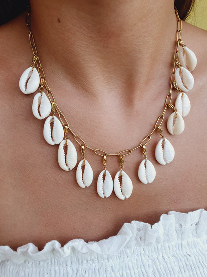 Collier multi-charms coquillages cauris naturels - Coloris au choix