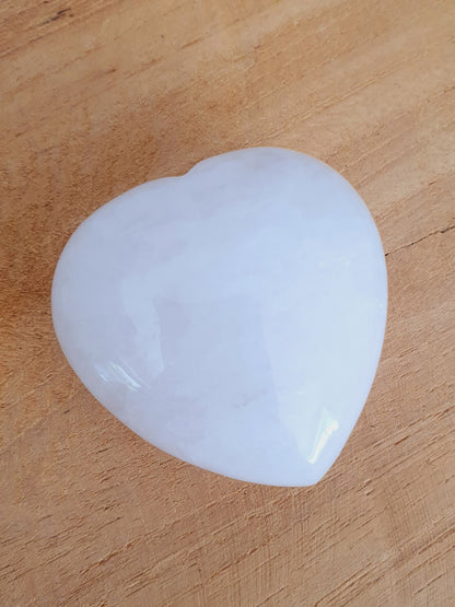 Pierre naturelle en forme de cœur - Jade blanc