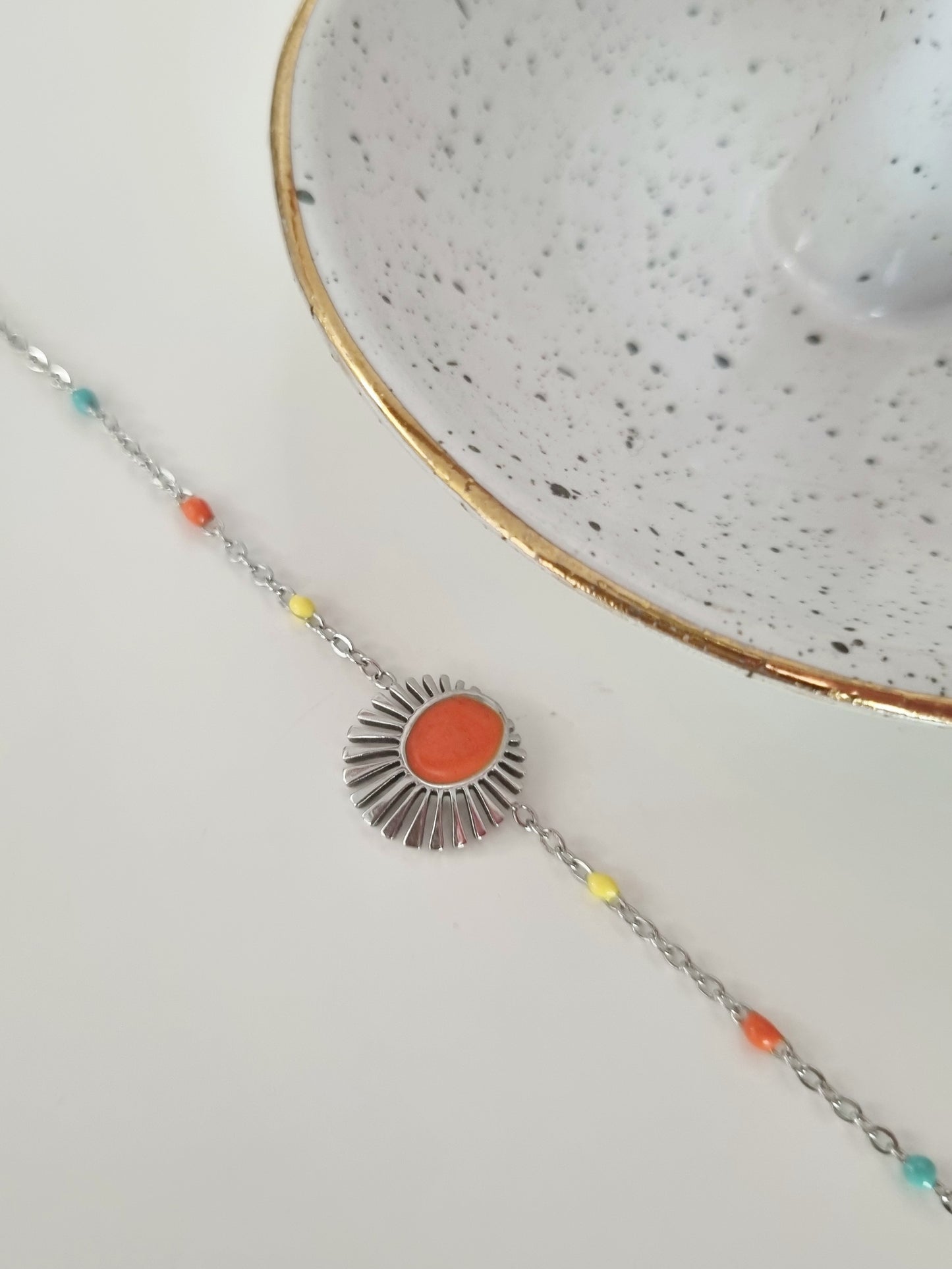 Bracelet perles et soleil oranges - argenté (1 unité en stock)