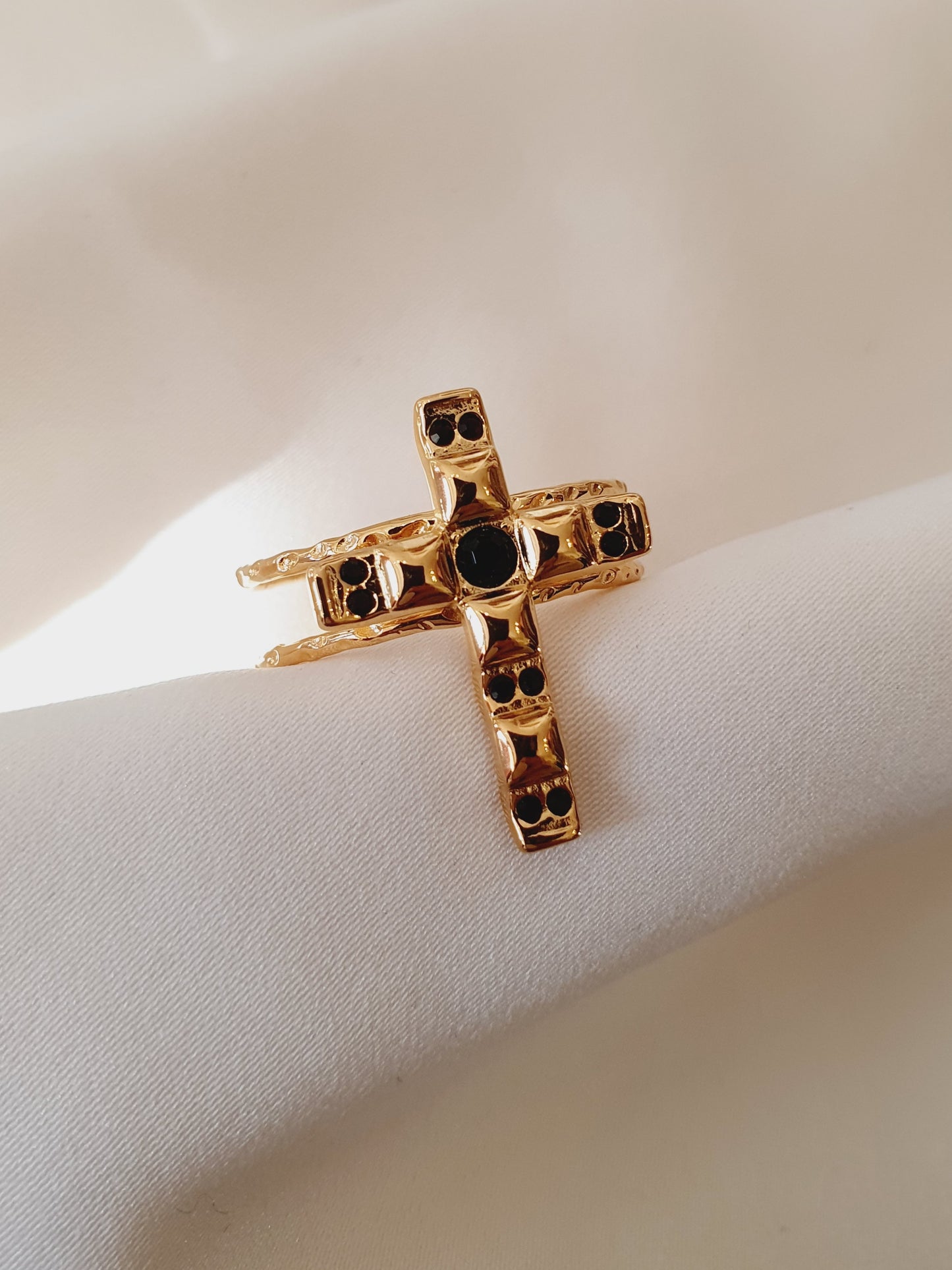 Bague Croix - doré/noir