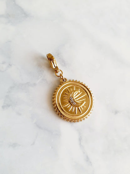 Charm médaillon lune strass
