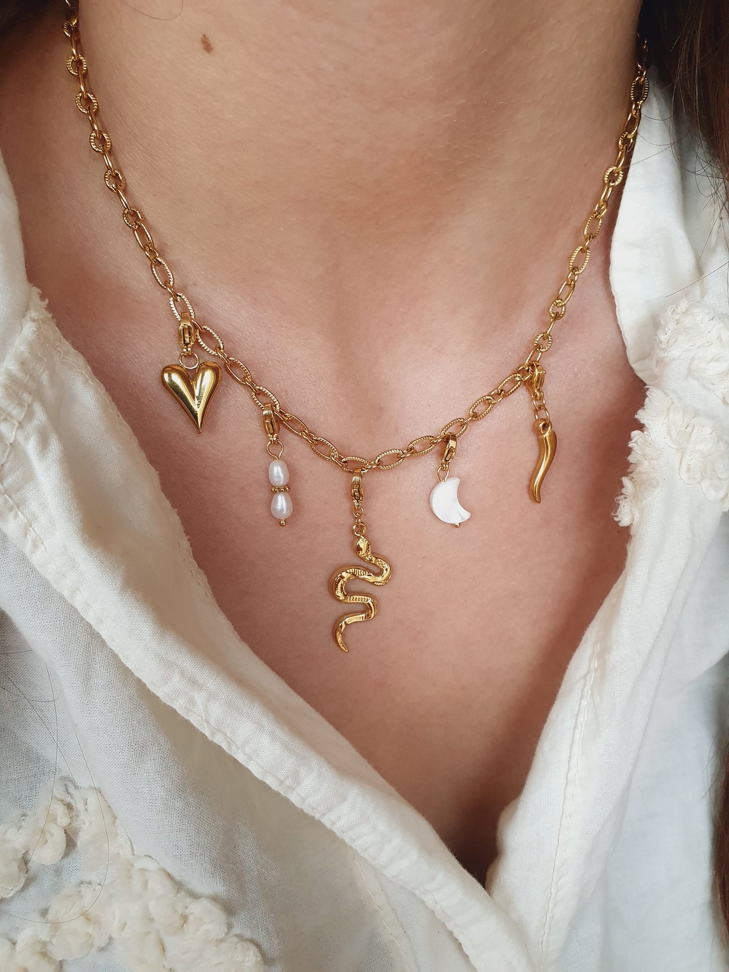 Collier charms CASSIE - doré