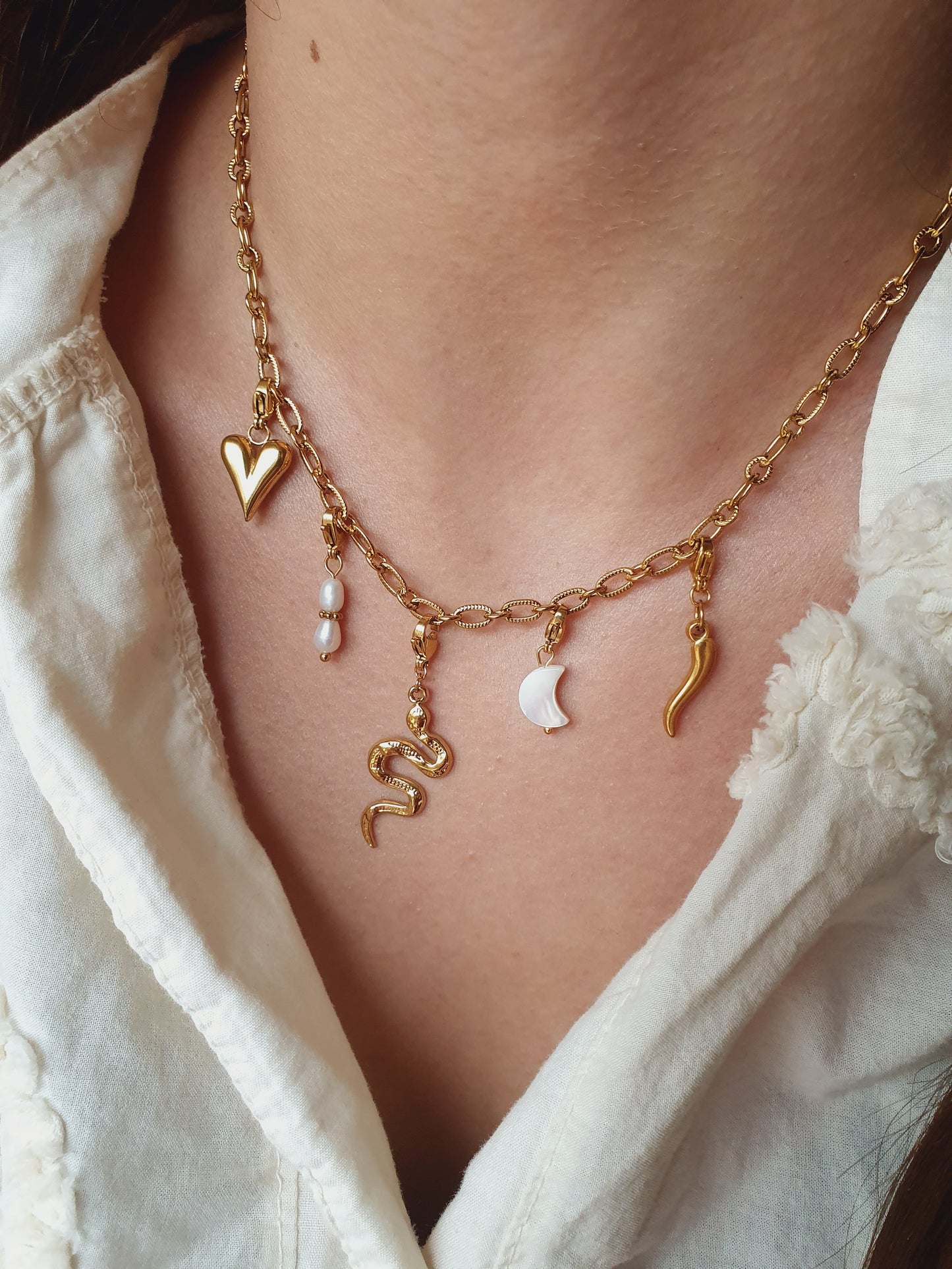Collier charms CASSIE - doré