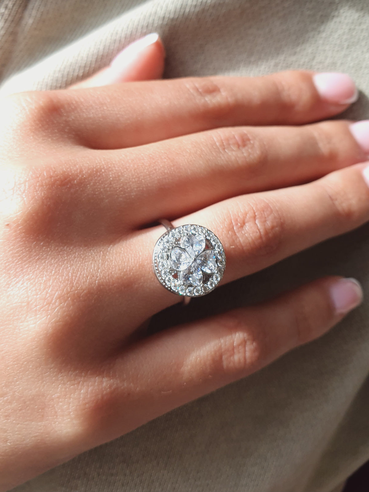 Bague rotative anti-stress RONDE DE FLEURS - argenté