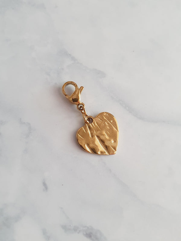 Charm cœur martelé plat - doré