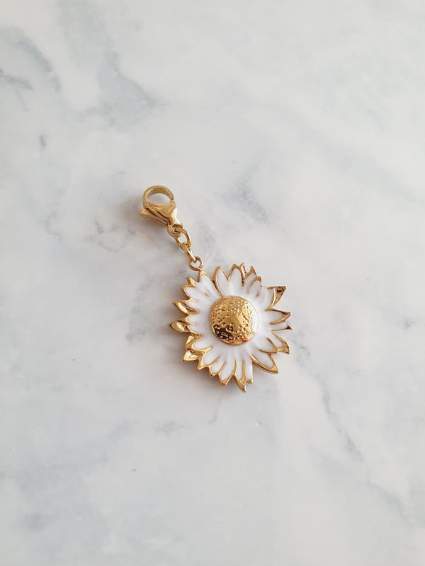 Charm grande fleur blanche - doré