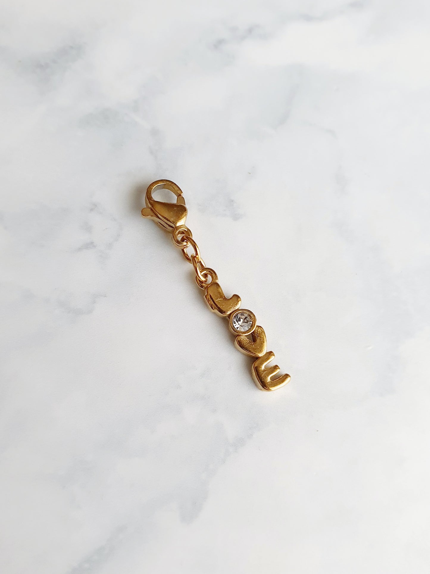 Charm LOVE strass - doré