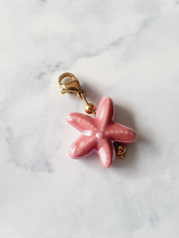 Charm étoile de mer - doré | bois de rose