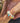 Bracelet coquillages "Aurore des Mers" - doré / multicolore