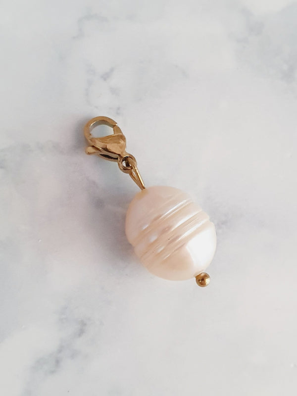 Charm perle d'eau douce Premium XXL - doré | Rose saumonné