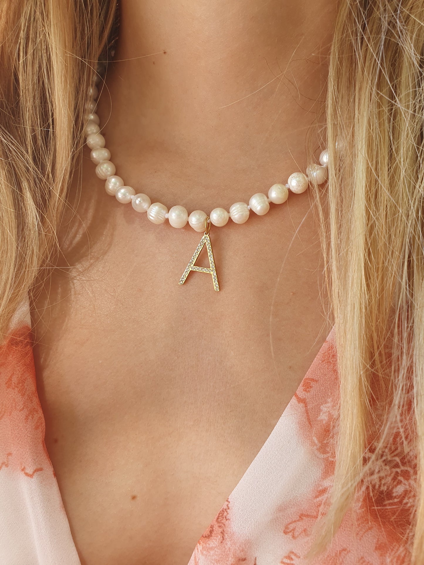 Collier initiale PERLA - doré