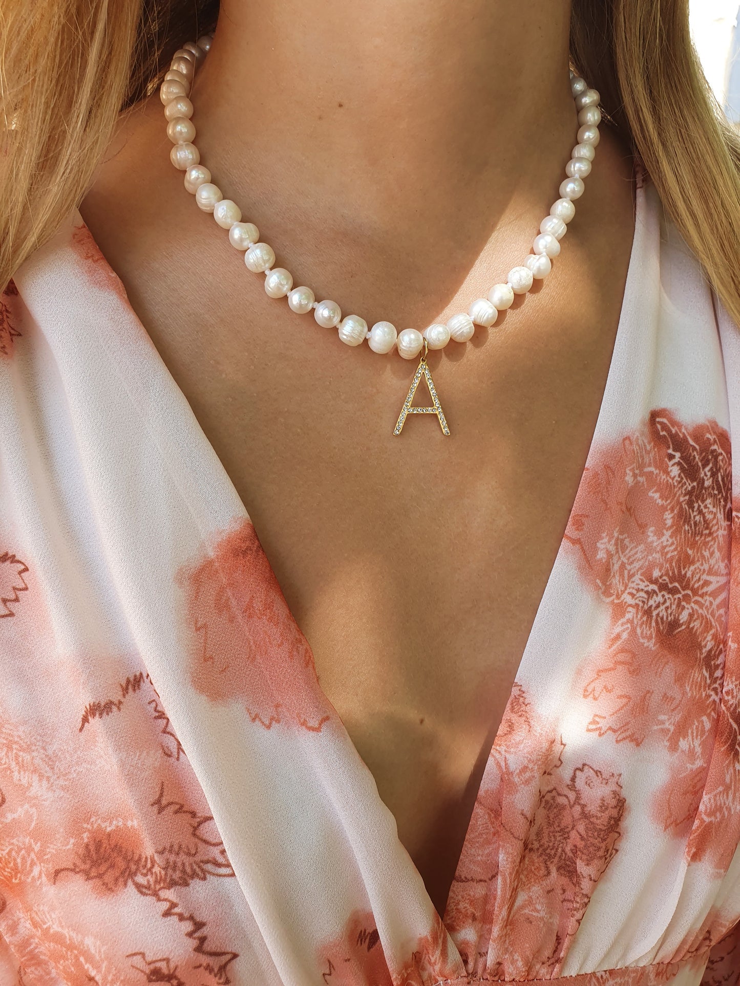 Collier initiale PERLA - doré