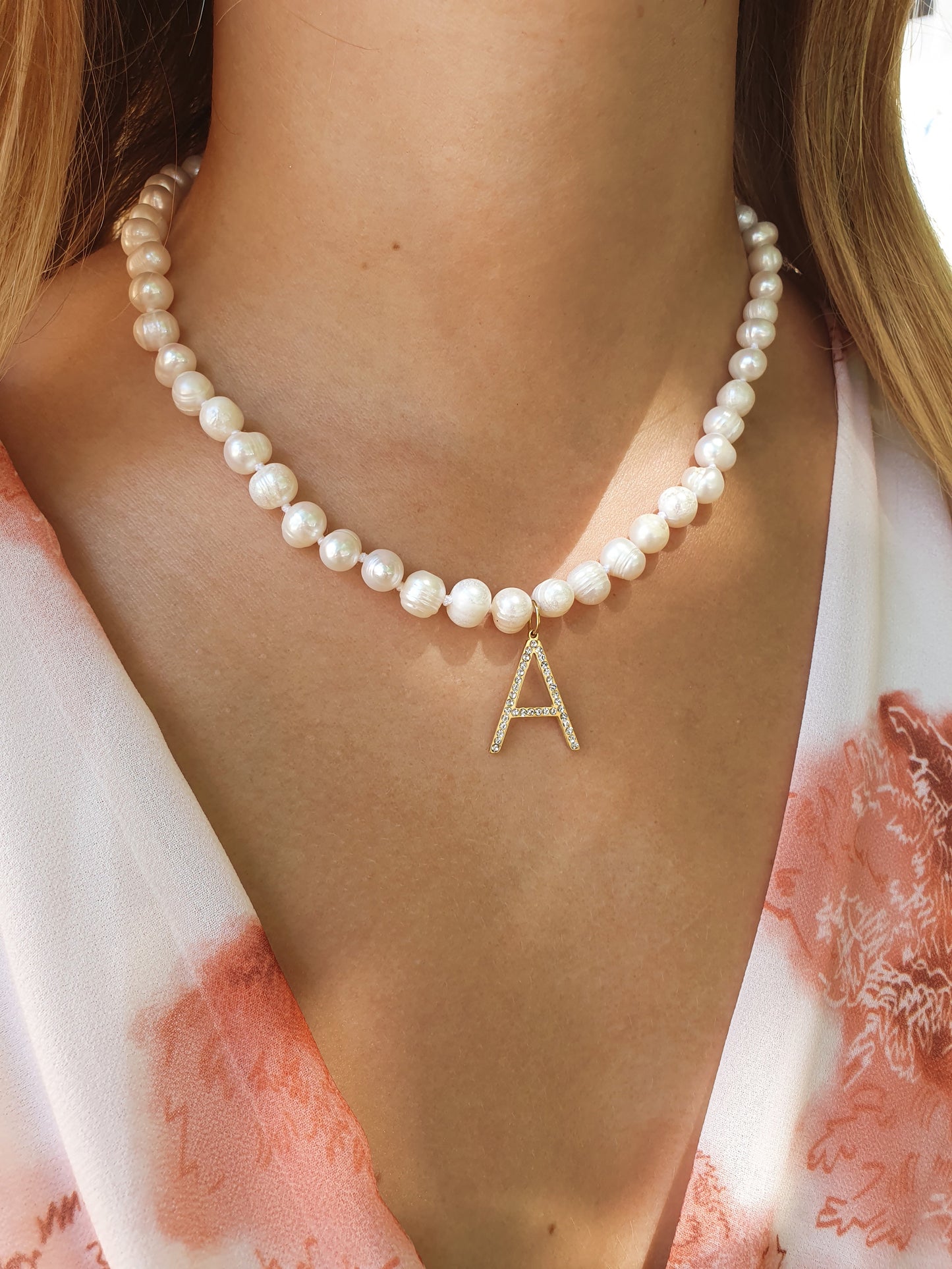Collier initiale PERLA - doré