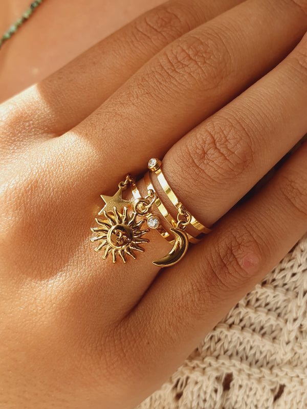 Bague soleil, lune, étoile & zircons - doré