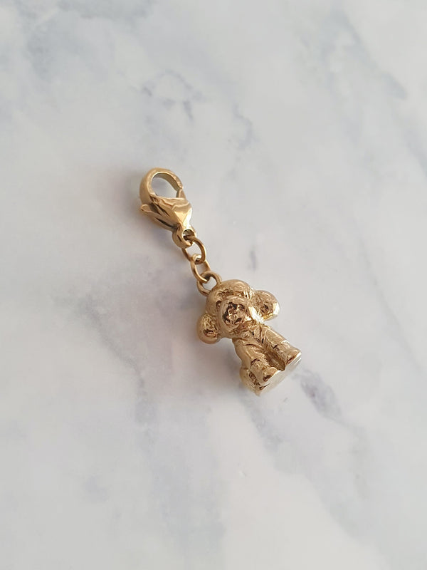 Charm petit chien 3D - doré