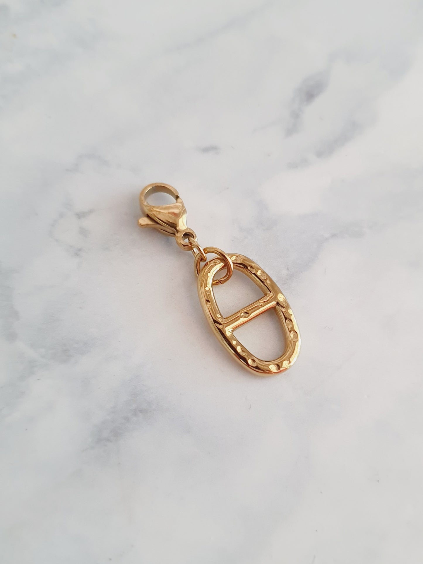 Charm breloque maille marine martelée - doré