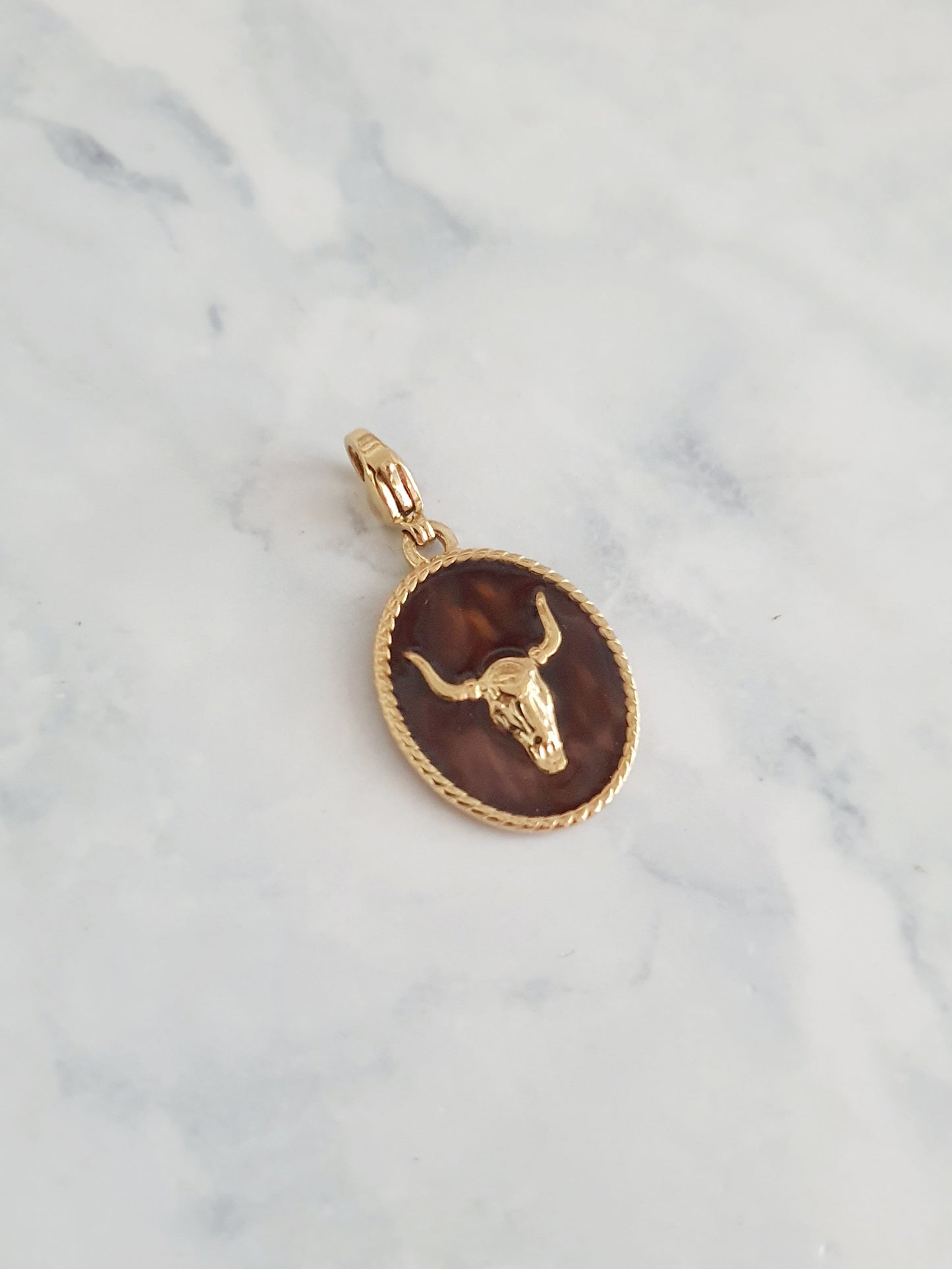 Charm médaillon Buffalo PREMIUM - doré/brun