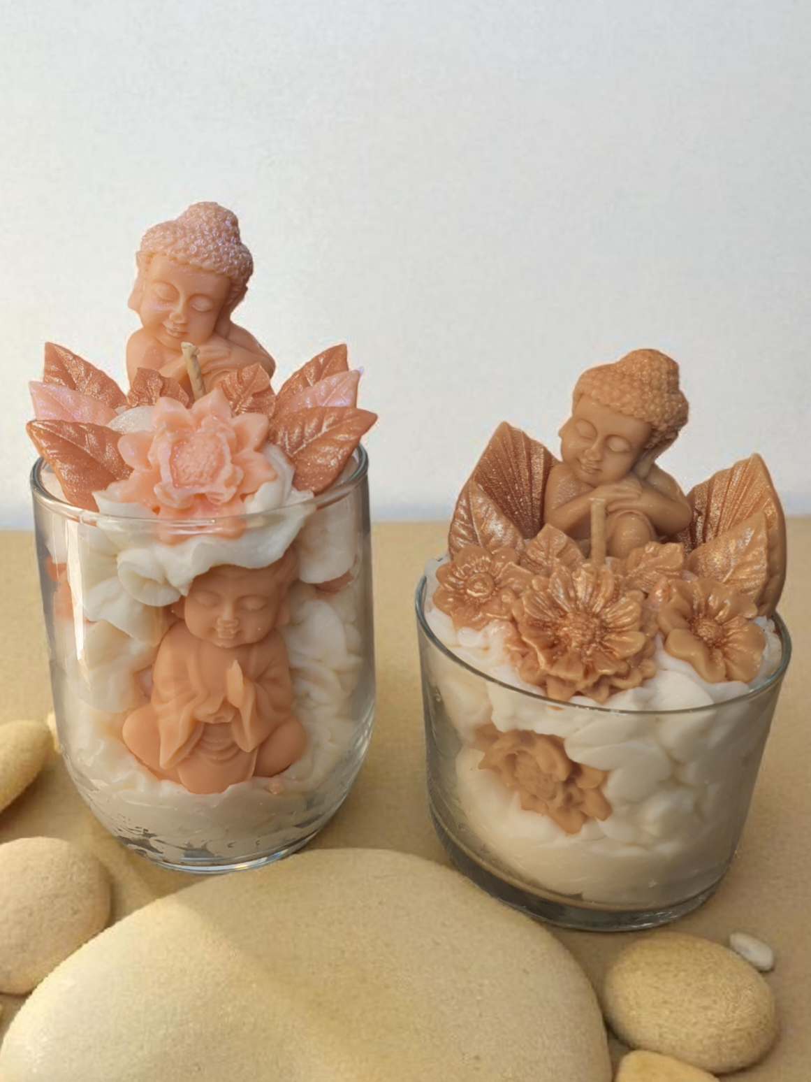 Bougie artisanale décorative Bouddha - Senteur au choix | 240 Grs