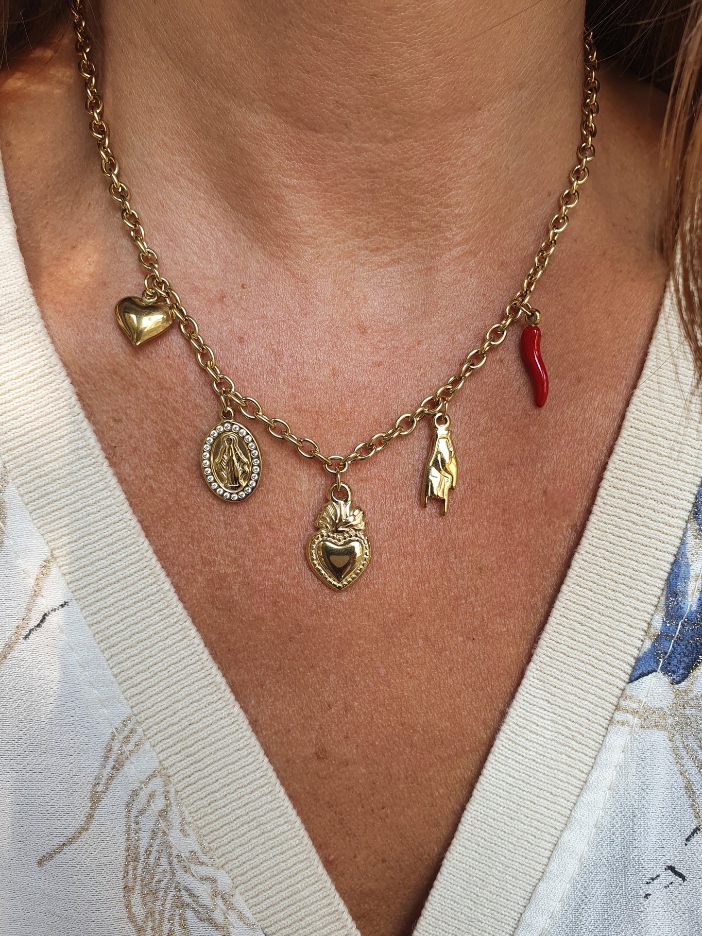 Collier breloques protectrices - doré | Modèle A