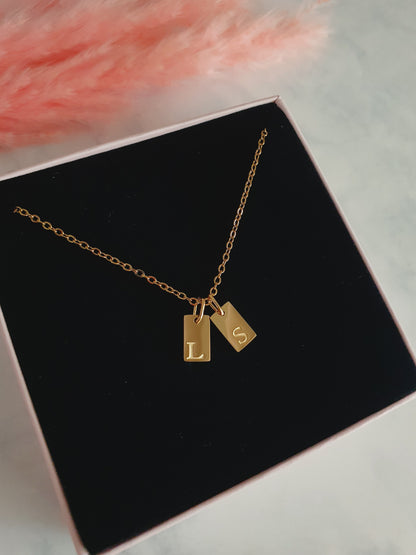 Collier plaque(s) initiale(s)